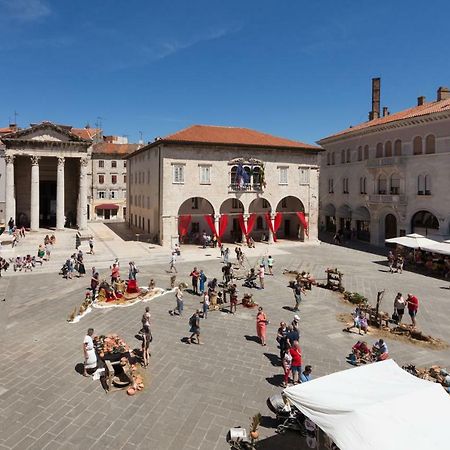 Augustus Forum View Pula Exterior photo